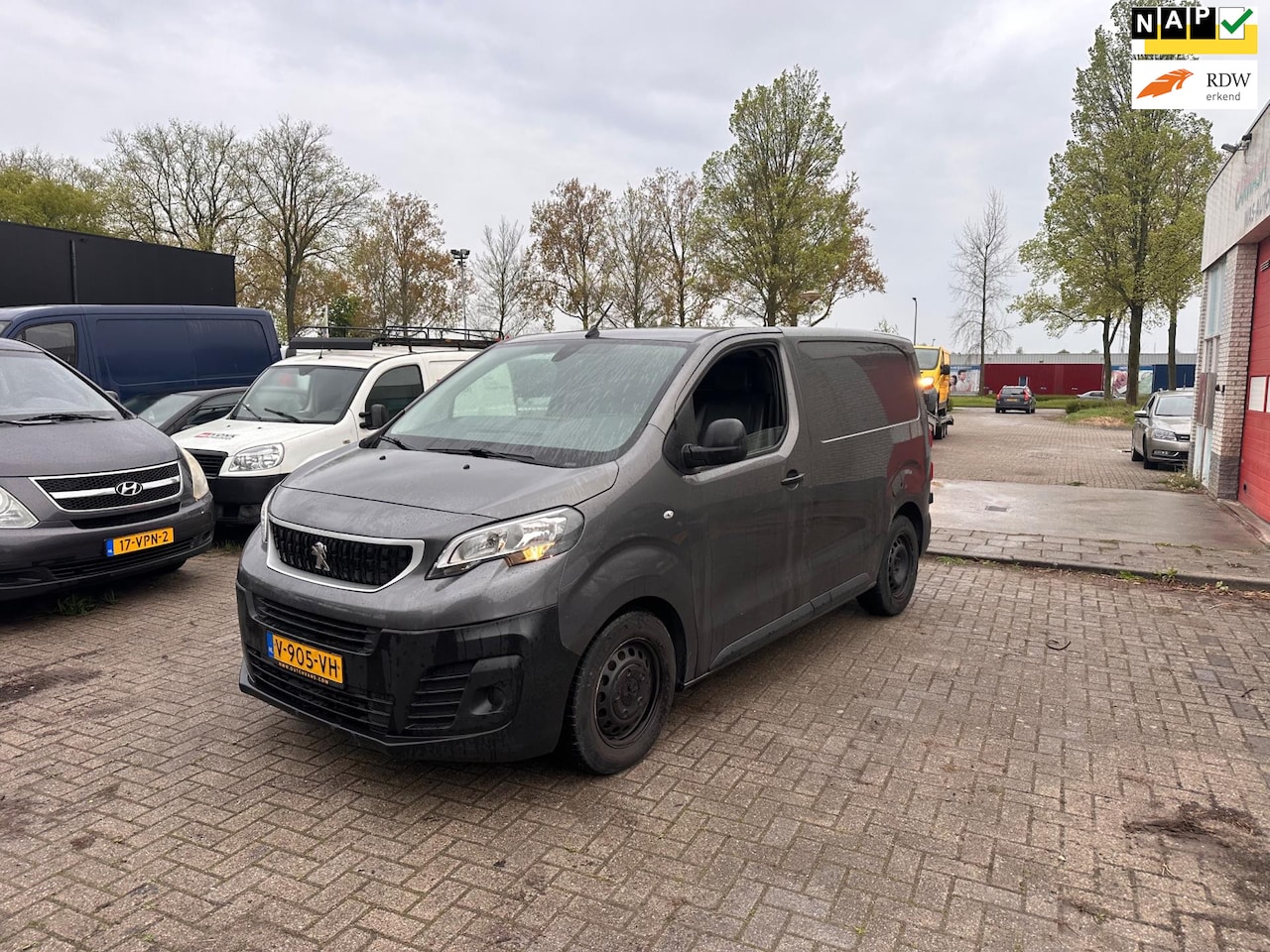 Peugeot Expert - 226C 1.6 BlueHDI 115 Premium INJECTOR DEFECT.Clima.Navi - AutoWereld.nl