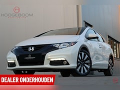 Honda Civic Tourer - 1.8 / Automaat / Camera / Stoelverwarming / Dealer OH