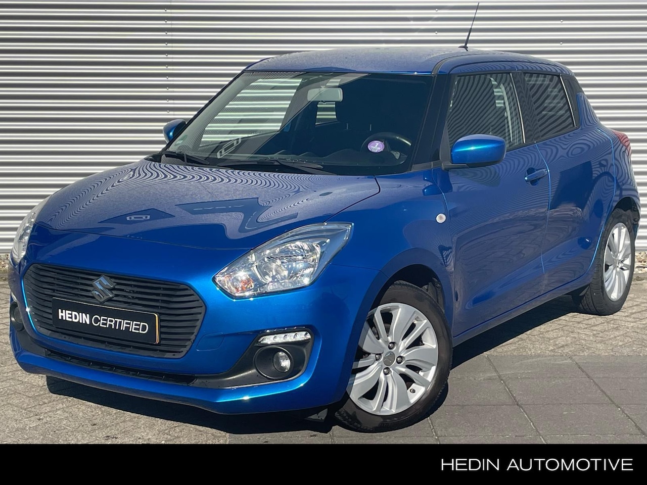 Suzuki Swift - 1.2 Select | Achteruitrijcamera | Airco | Elektrische ramen voor | Lichtmetalen velgen 16" - AutoWereld.nl