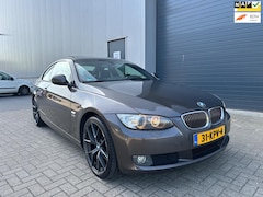 BMW 3-serie Coupé - 330xd Executive LEDER NAVI XENON