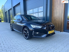 CUPRA Leon - 1.4 e-Hybrid VZ Adrenaline / camera / 245pk sfeer