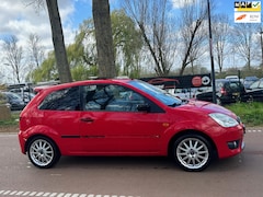 Ford Fiesta - 1.6-16V Sport SCHUIFDAKAPKST-LINEKOOPJE