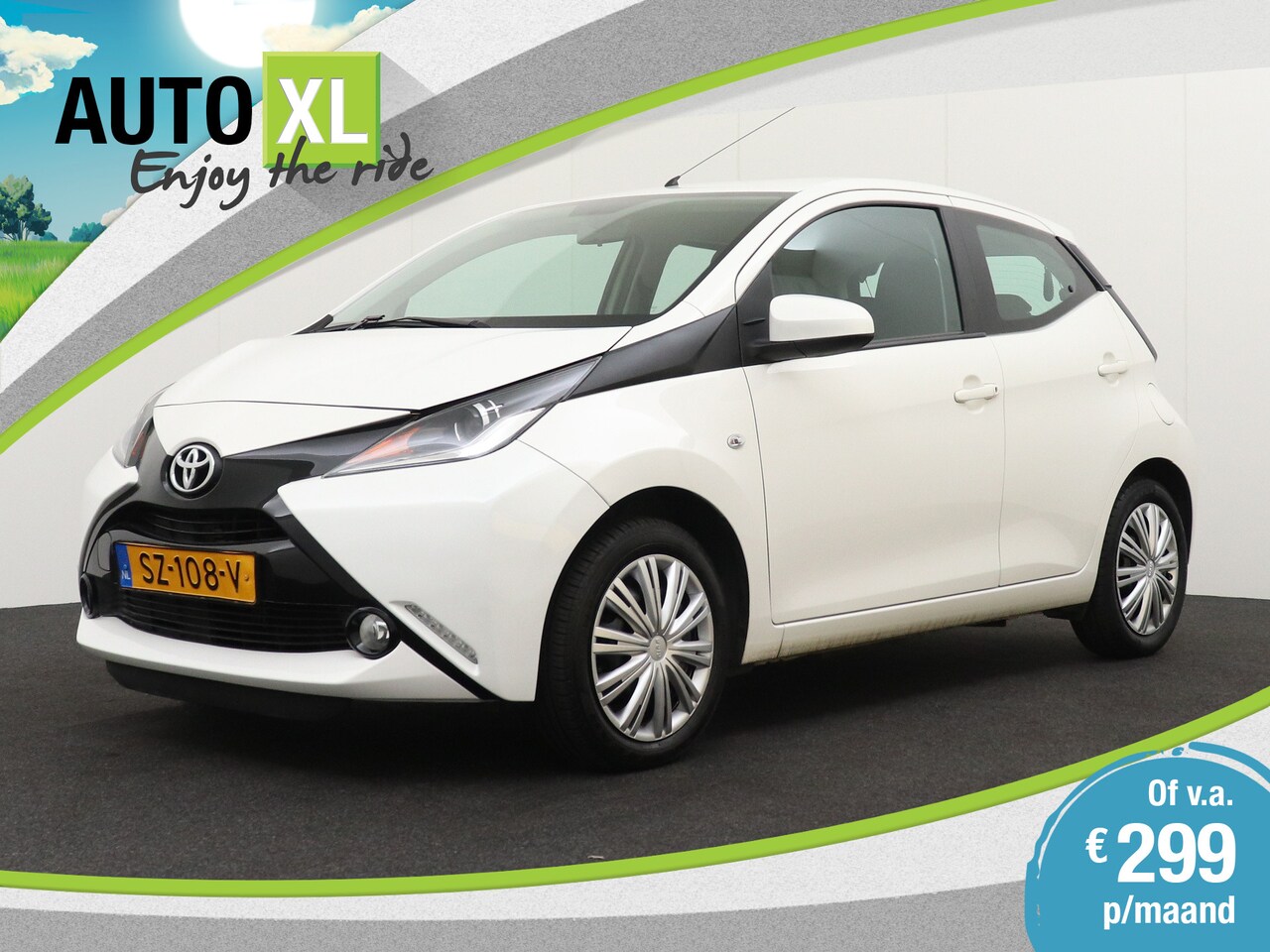 Toyota Aygo - 1.0 VVT-i X-Play Navi Camera Apple Carplay/ Android auto - AutoWereld.nl