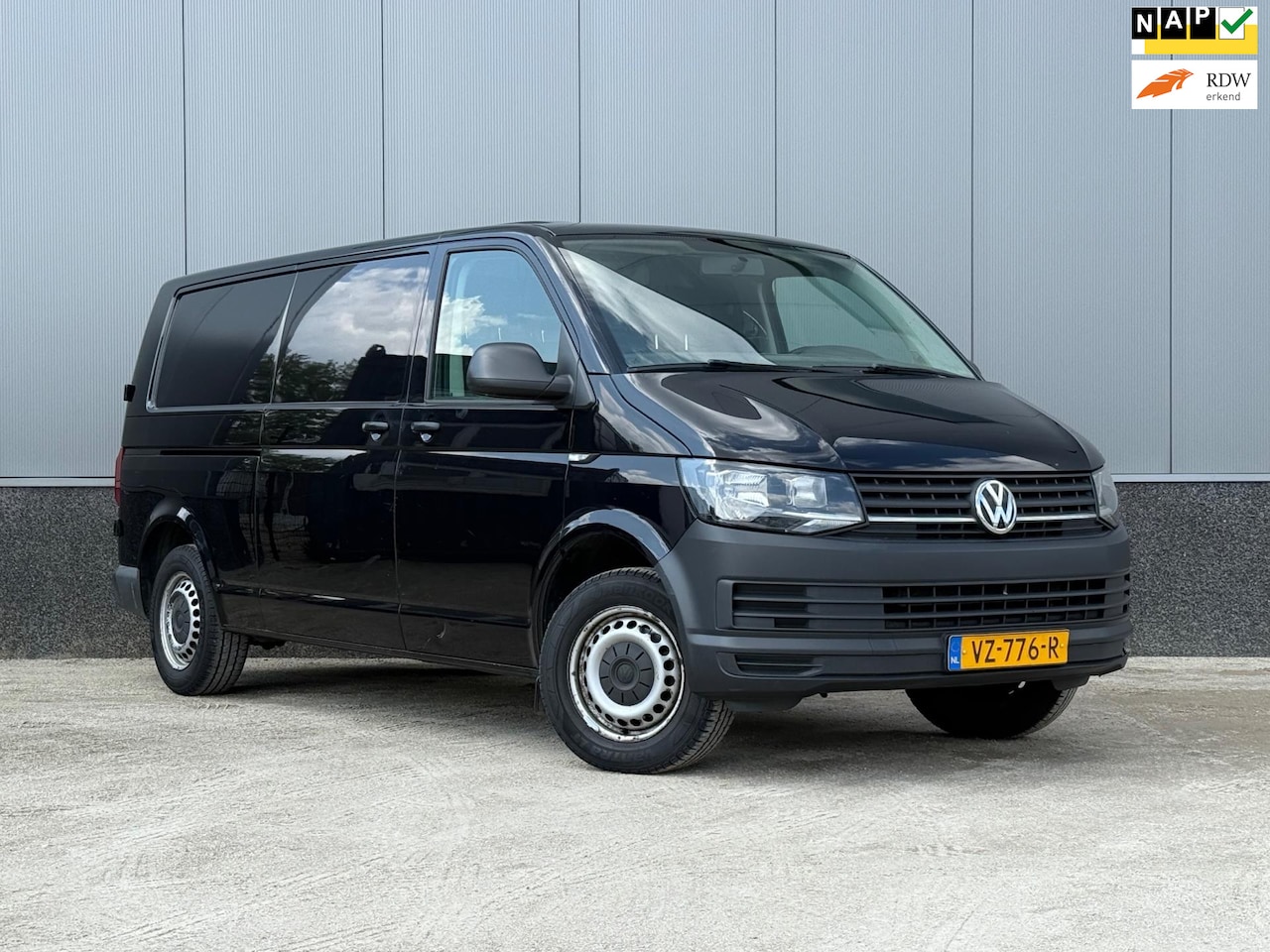 Volkswagen Transporter - 2.0 TDI L2H1 Airco, Euro 6! - AutoWereld.nl