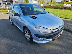 Peugeot 206 - 1.4 XS 149478km nap nieuwe apk