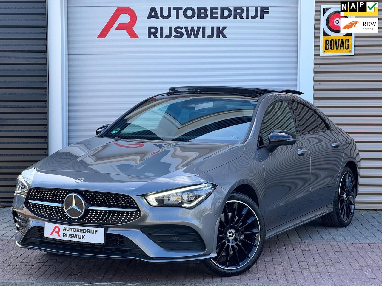 Mercedes-Benz CLA-Klasse - 250 e AMG Pano/Camera/LaneAssist - AutoWereld.nl