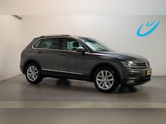 Volkswagen Tiguan - 1.5 TSI 150pk DSG ACT Highline Panoramadak Camera Virtual Cockpit Stoelverwarming