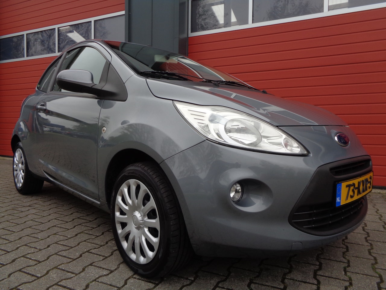 Ford Ka - 1.2 Titanium Airco Mistlampen NL-Auto - AutoWereld.nl