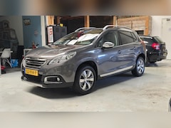 Peugeot 2008 - 1.2 PureTech Allure Panoramadak, Navi, Bluetooth, LMV 16"