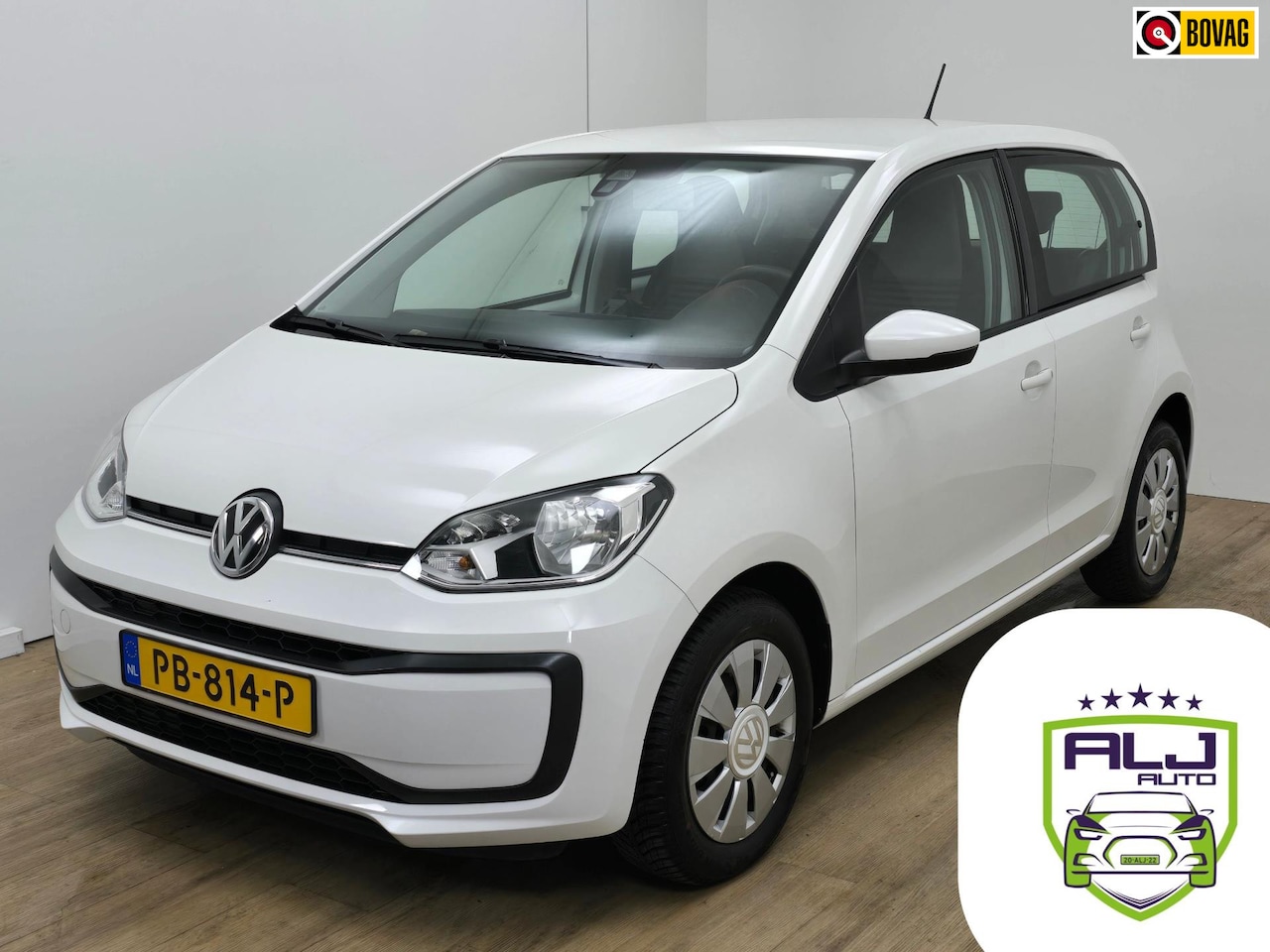 Volkswagen Up! - Occasion 1.0 Bluemotion zeer zuinig! | Tweedehands Volkswagen Up in wit met 68000km | Blue - AutoWereld.nl