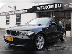 BMW 1-serie - 118i / Airco / Cruise control / Elec ramen / Stoelverwarming / parkeersensoren