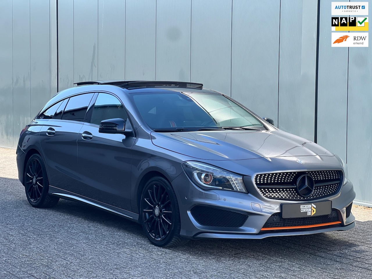 Mercedes-Benz CLA-klasse Shooting Brake - 200 OrangeArt Edition Pano Facelift Topstaat!! - AutoWereld.nl
