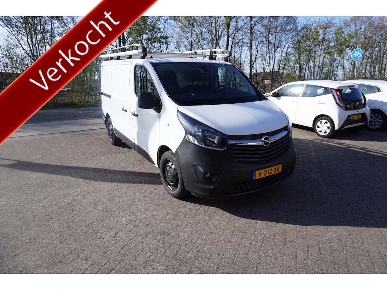 Opel Vivaro - 1.6 CDTI L1H1 Sport EcoFlex 3P CAMERA IMPERIAAL NAVI CRUISE - AutoWereld.nl