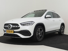 Mercedes-Benz GLA-Klasse - 250 e AMG 218pk PHEV Line Panorama dak | Dodehoekdetectie | Adaptief cruise control | 360