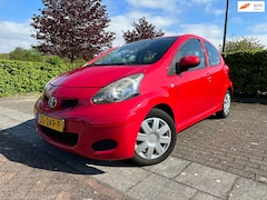Toyota Aygo - 1.0-12V AIRCO ELEK. RAMEN 5 DEURS LAGE KM STAND