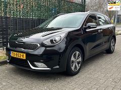 Kia Niro - 1.6 GDi Hybrid DynamicLine Zwart NAVI|CAMERA|1e EIG