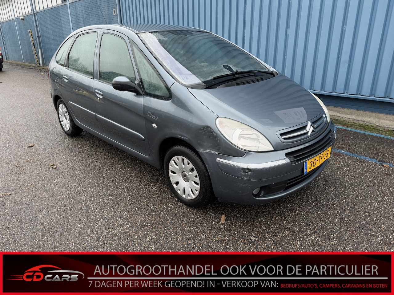 Citroën Xsara Picasso - 1.6i-16V Caractère Clima, Parkeer sensoren,  Lichte schade Bij de verkoop van gebruikte vo - AutoWereld.nl