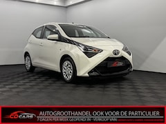 Toyota Aygo - 1.0 VVT-i x-play limited Airco, Apple carplay, Camera, Cruise control, A start stop