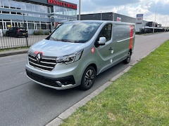 Renault Trafic E-Tech - Exclusive Red L2 H1, Airco, Nav, Camera
