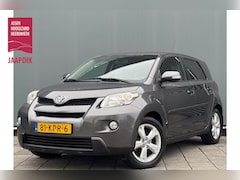 Toyota Urban Cruiser - BWJ 2010 | 1.3 VVT-i 101PK Aspiration | AIRCO | TREKHAAK | CRUISE | MP3 | LICHTMETAAL |