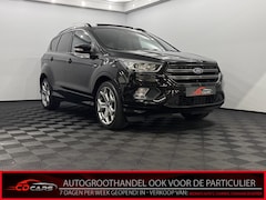 Ford Kuga - 1.5 EcoBoost Vignale Pano, Half leder, Navi, Parkeersensoren, Keyless start, Cruise contro