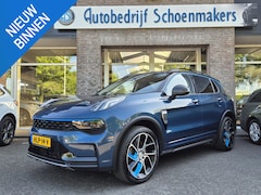 Lynk & Co 01 - 1.5 261PK 6.6Kwh LADEN 360-CAMERA PANO/SCHUIF INFINITY DAB NAVI CARPLAY CAMERA STOELVERWAR