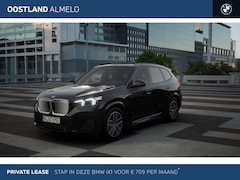 BMW iX1 - eDrive20 M Sport / Sportstoelen / Adaptieve LED / M Adaptief onderstel / Comfort Access /