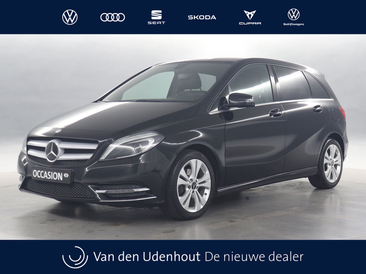 Mercedes-Benz B-klasse - 180 Ambition / Navigatie / Cruise Control / Xenon - AutoWereld.nl