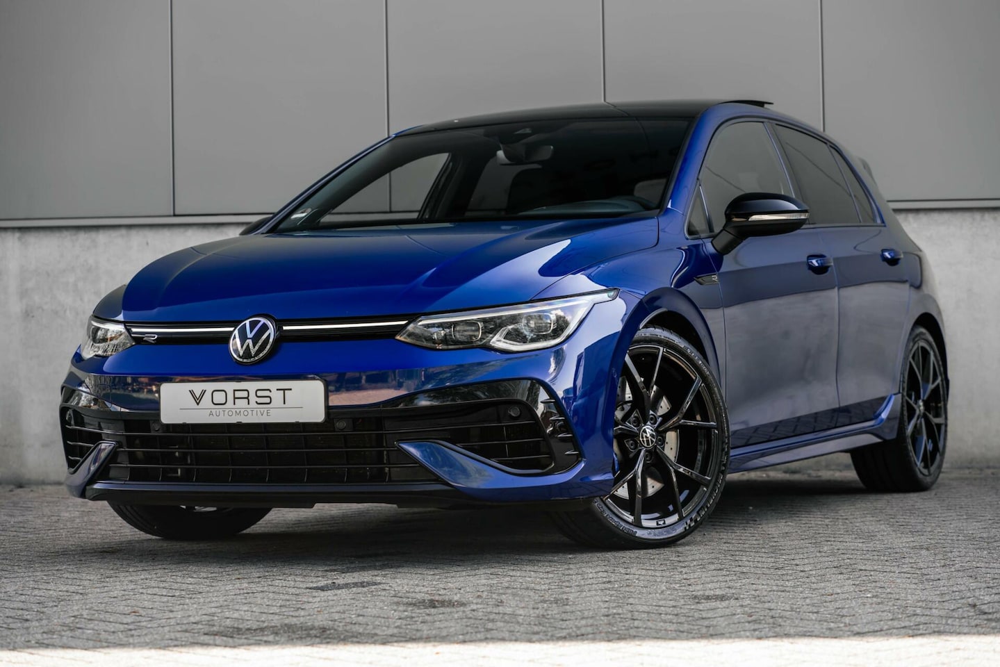 Volkswagen Golf - 2.0 TSI R 4Motion Performance Akrapovic HUD - AutoWereld.nl