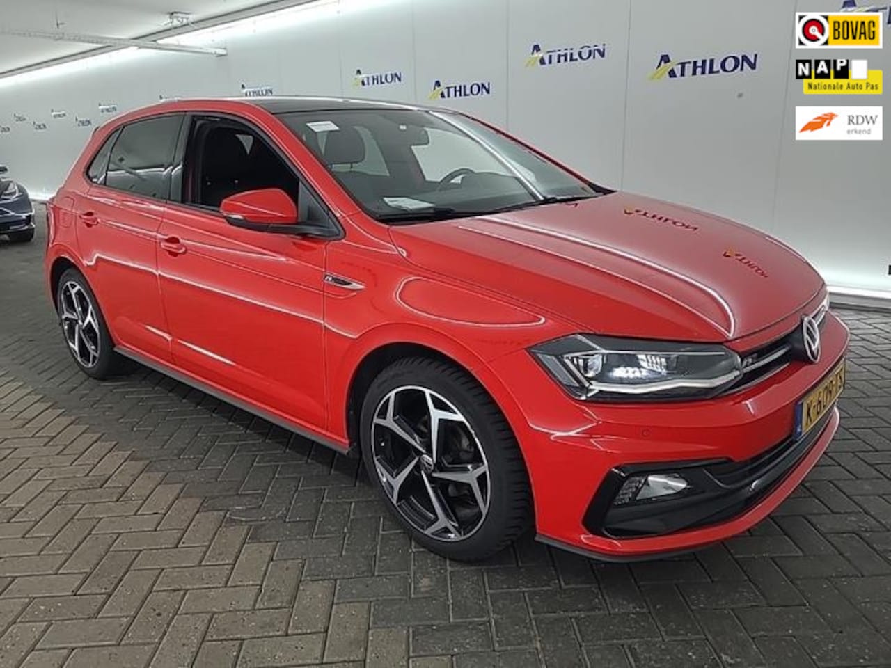Volkswagen Polo - 1.0 TSI Highline Business 3 X R Line+xenon+pano-dak+17"lmv+vitrual+adaptive-cruise = SUPER - AutoWereld.nl