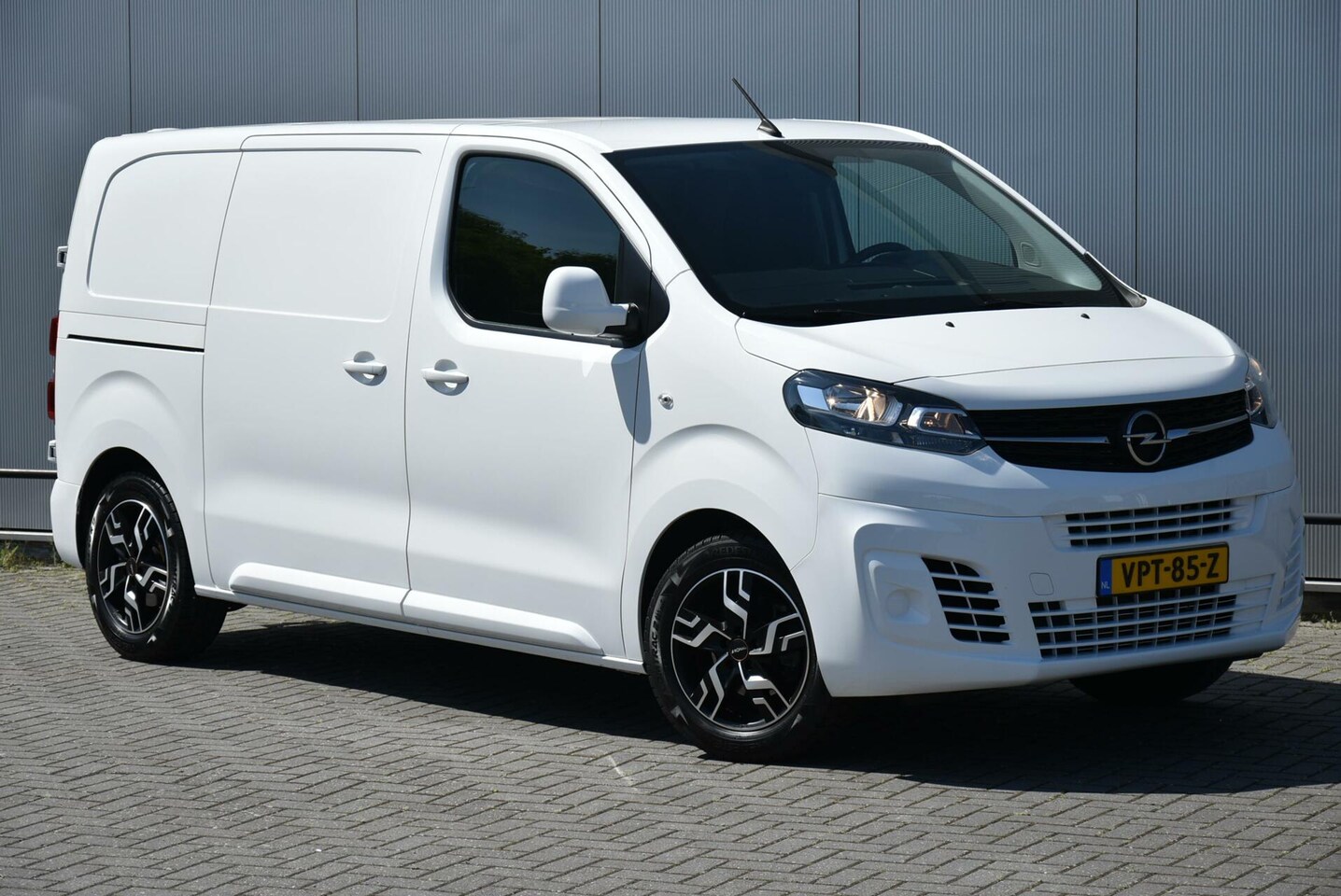 Opel Vivaro - bestel 2.0 CDTI L2H1 Innovation - AutoWereld.nl