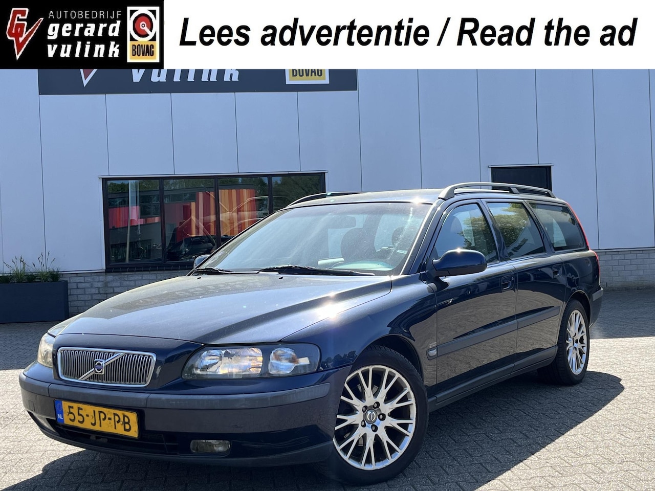 Volvo V70 - 2.4 Comfort Line APK 06-25 HANDEL/EXPORT - AutoWereld.nl