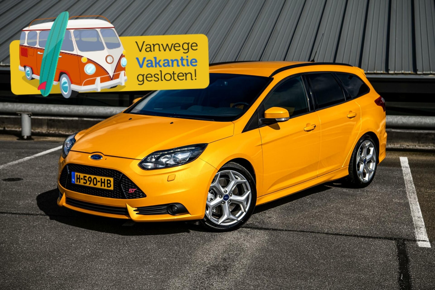 Ford Focus Wagon - 2.0 250PK ST ST-3 Recaro Sony Audio Tangerine Scream - AutoWereld.nl