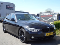 BMW 3-serie - 330e Centennial Executive
