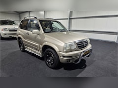 Suzuki Grand Vitara - 2.0 Metal Top Wide Body Export