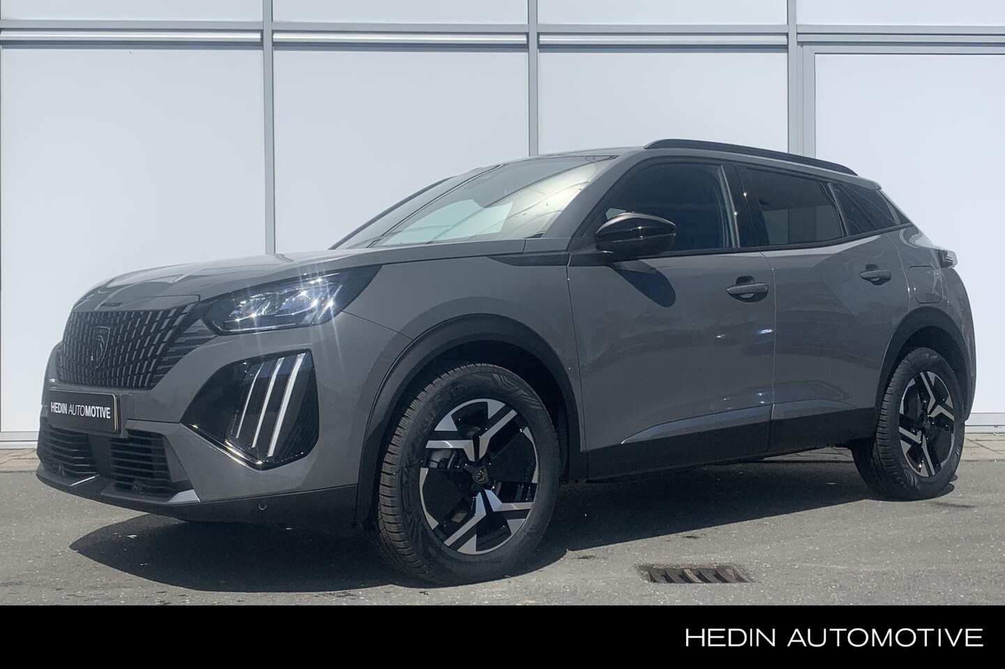 Peugeot 2008 - 1.2 Hybrid 136 Allure | All Season banden | Navigatie by app | Parkeersensoren | Climate C - AutoWereld.nl