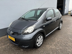 Toyota Aygo - 1.0-12V Comfort Navigator 5-Deurs - Airco