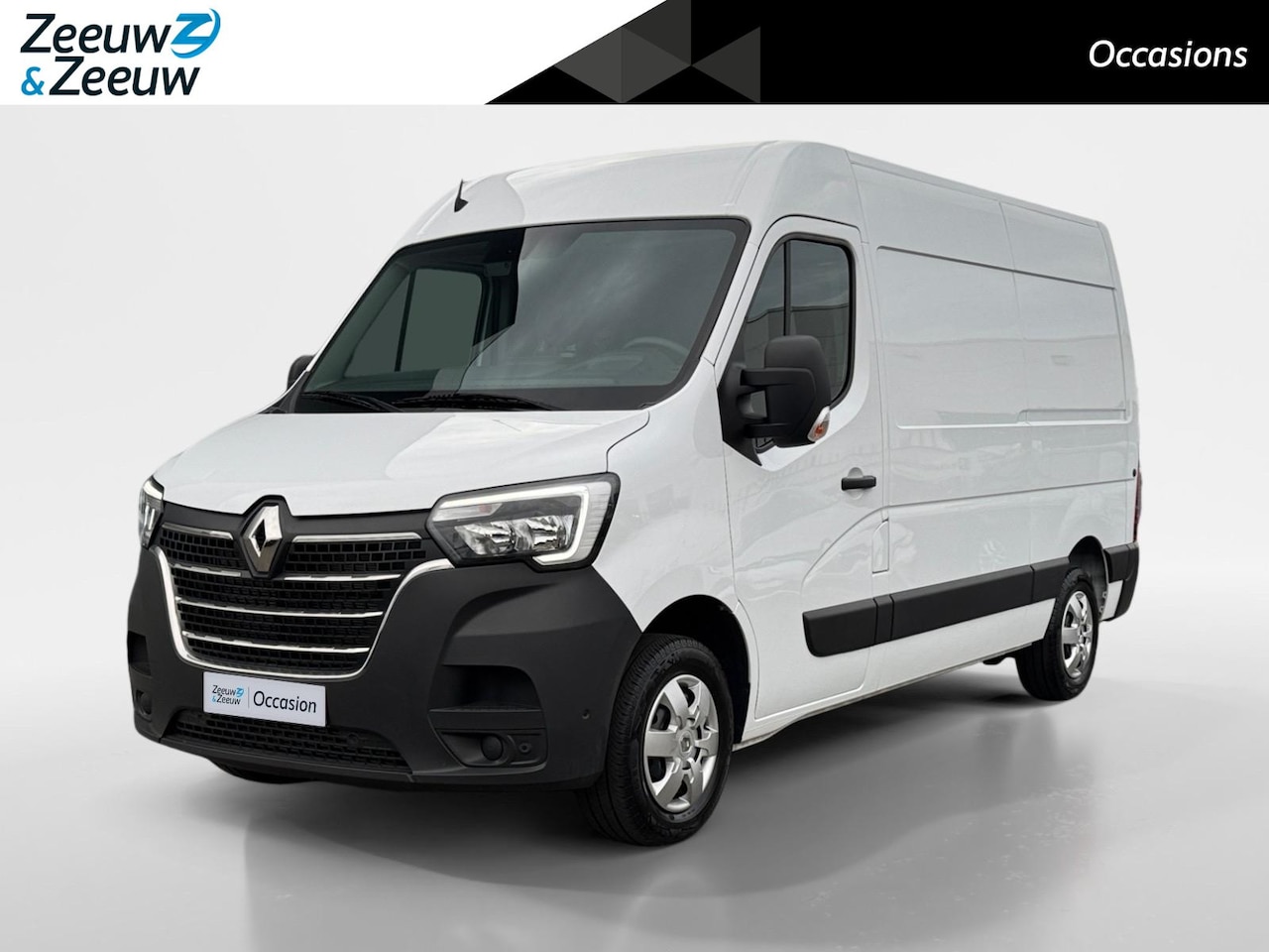 Renault Master - T33 2.3 - 135PK dCi L2H2 Work Edition | BPM VRIJ | Trekhaak | Parkeersensoren | Navi | App - AutoWereld.nl