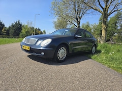 Mercedes-Benz E-klasse - 200 K. Elegance|automaat