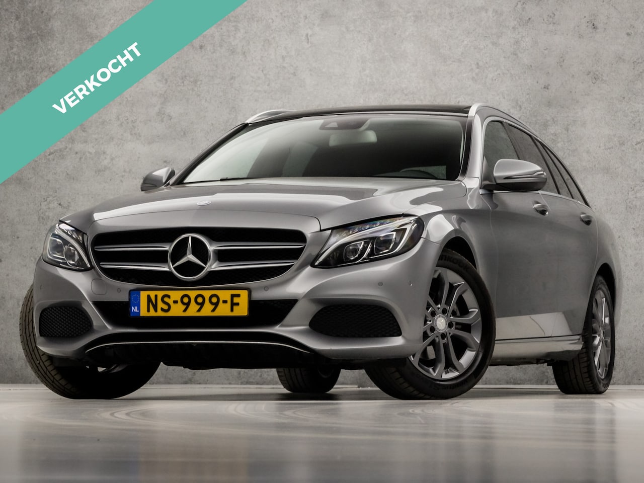 Mercedes-Benz C-klasse Estate - 180 AMG Sport 157Pk Automaat (DUBBEL PANORAMADAK, 1e EIGENAAR, NAVIGATIE, STOELVERWARMING, - AutoWereld.nl