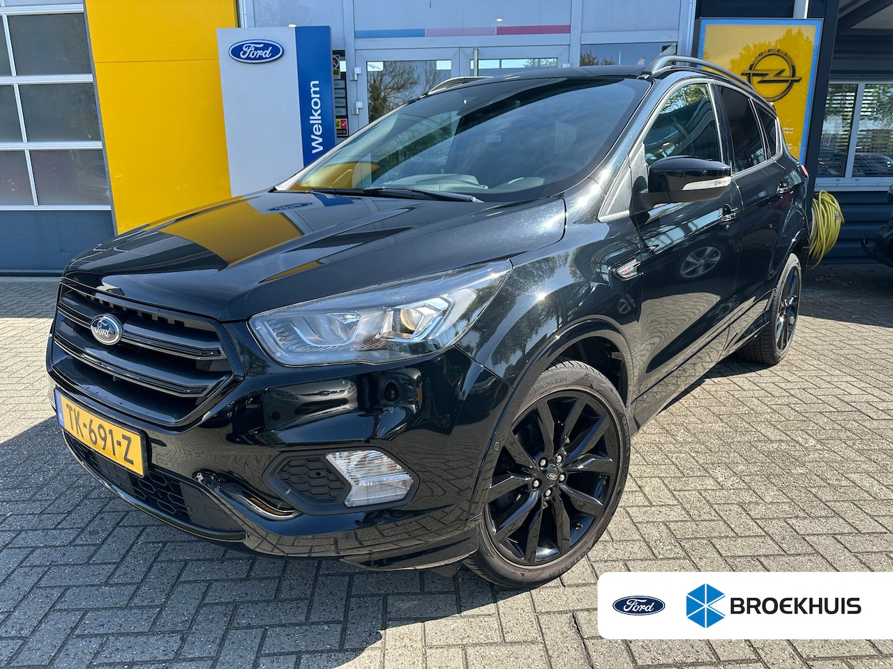 Ford Kuga - 1.5 150PK ST Line | TREKHAAK| STOEL-, STUUR- EN VOORRUITVERWARMING| NAVIGATIE| SONY AUDIO| - AutoWereld.nl