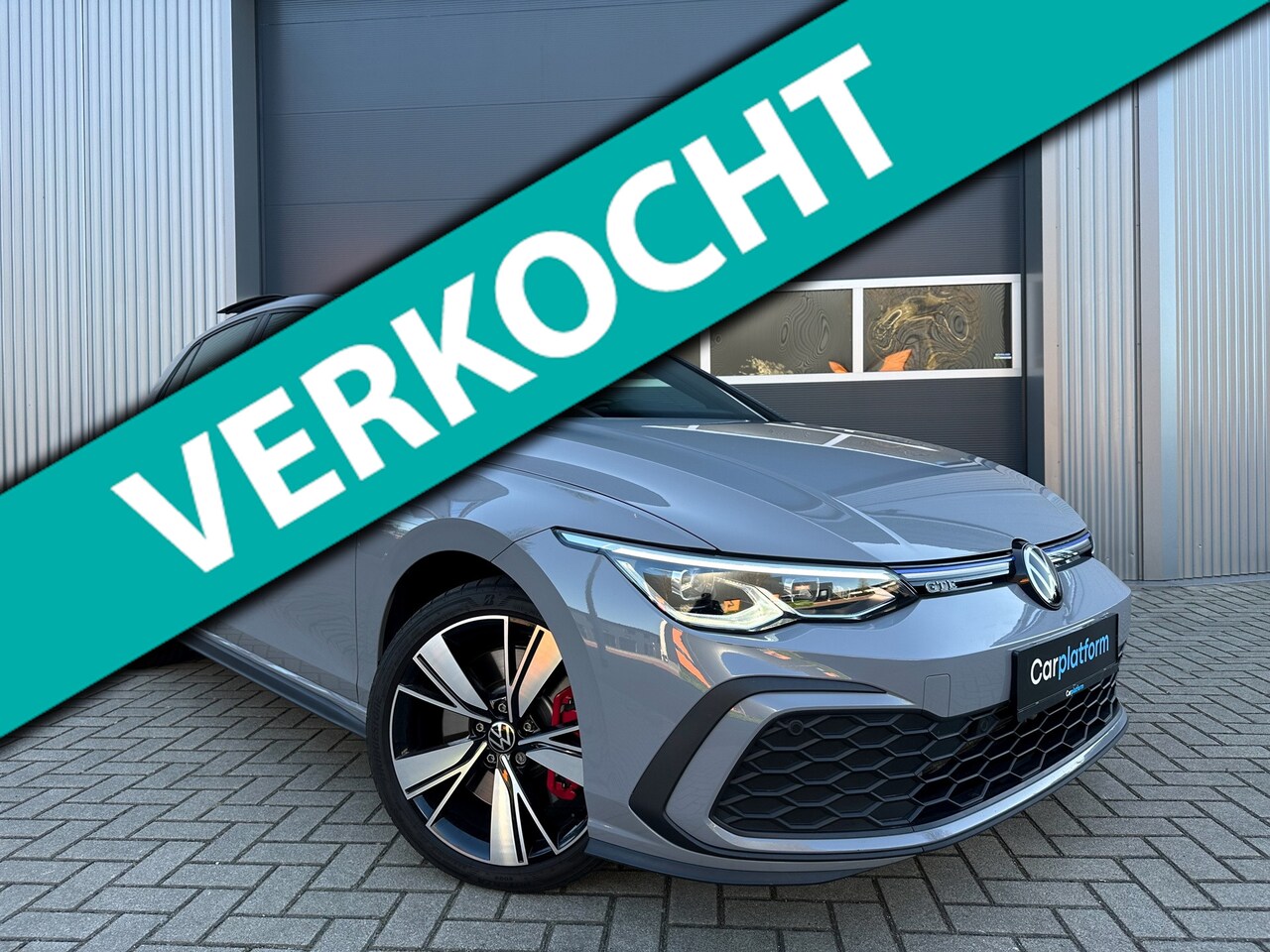 Volkswagen Golf - 1.4 eHybrid GTE | Pano | Verwarmd Stuurwiel | PDC | 18" inch - AutoWereld.nl