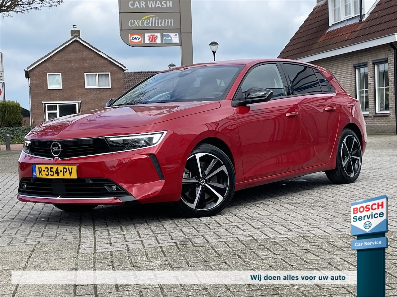 Opel Astra - 1.6 Hybrid Business Edition / 1E Eigenaar / Org NL / Carplay / Camera / Led / Stuur/Stoelv - AutoWereld.nl