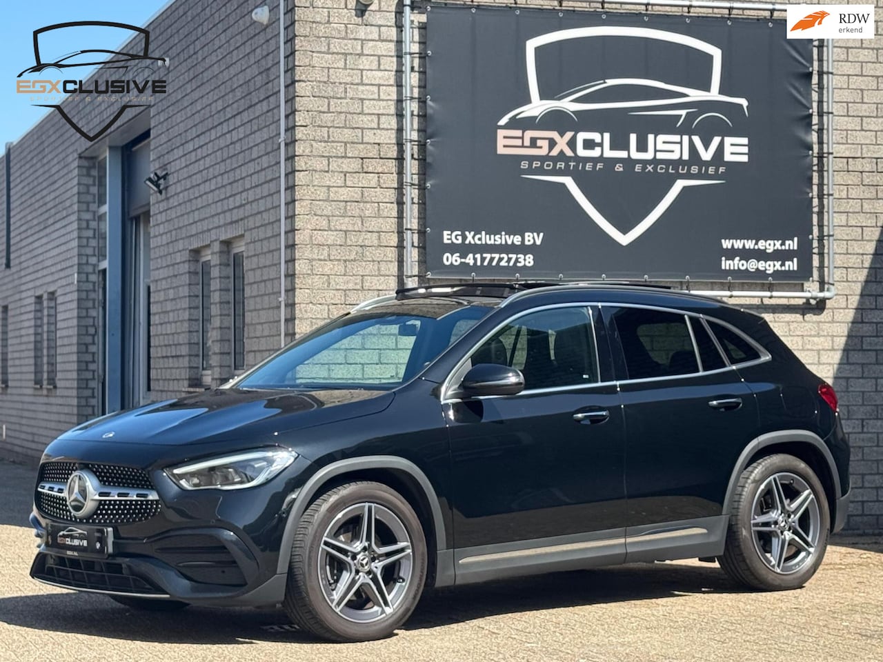 Mercedes-Benz GLA-Klasse - 200 Premium Plus AMG Pano/Camera/Ambiente - AutoWereld.nl