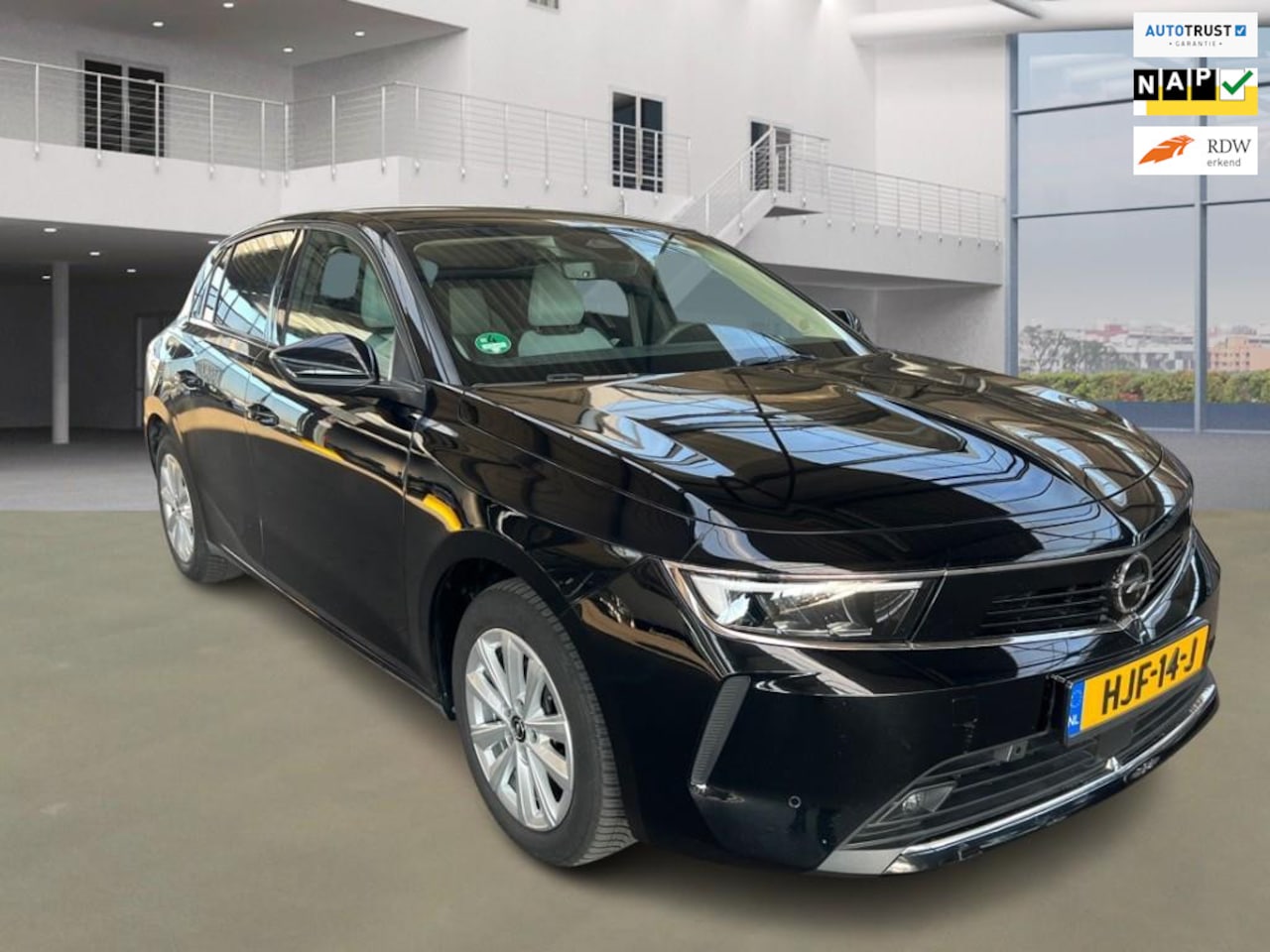 Opel Astra - 1.2 Business Edition 1.2 Business Edition - AutoWereld.nl
