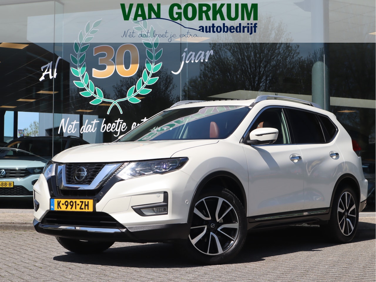 Nissan X-Trail - 1.3 DIG-T Business Edition / Panoramadak - AutoWereld.nl