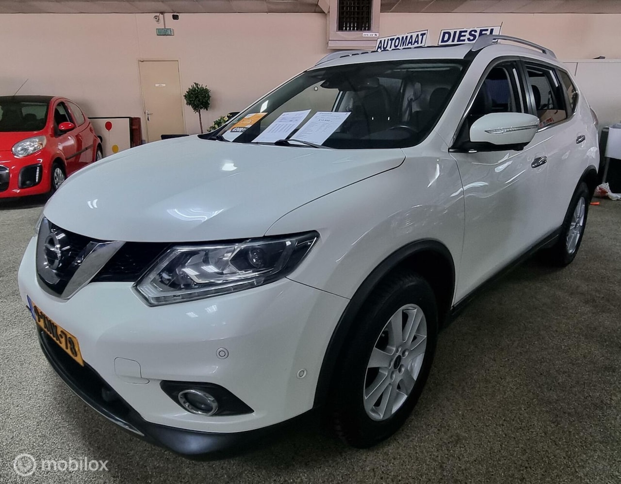 Nissan X-Trail - 1.6 dCi Business Zeer weinig originele KM - AutoWereld.nl