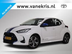 Toyota Yaris - 1.5 Hybrid van Ekris Blue Line Edition, Stoelverwarming voorstoelen, Apple Carplay/Android