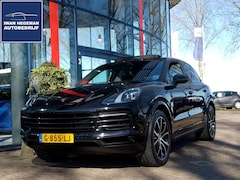Porsche Cayenne - 3.0 E-Hybrid | Wegkl. Trekhaak | Luchtvering | Panodak | Apple Carplay | LED | 21 inch