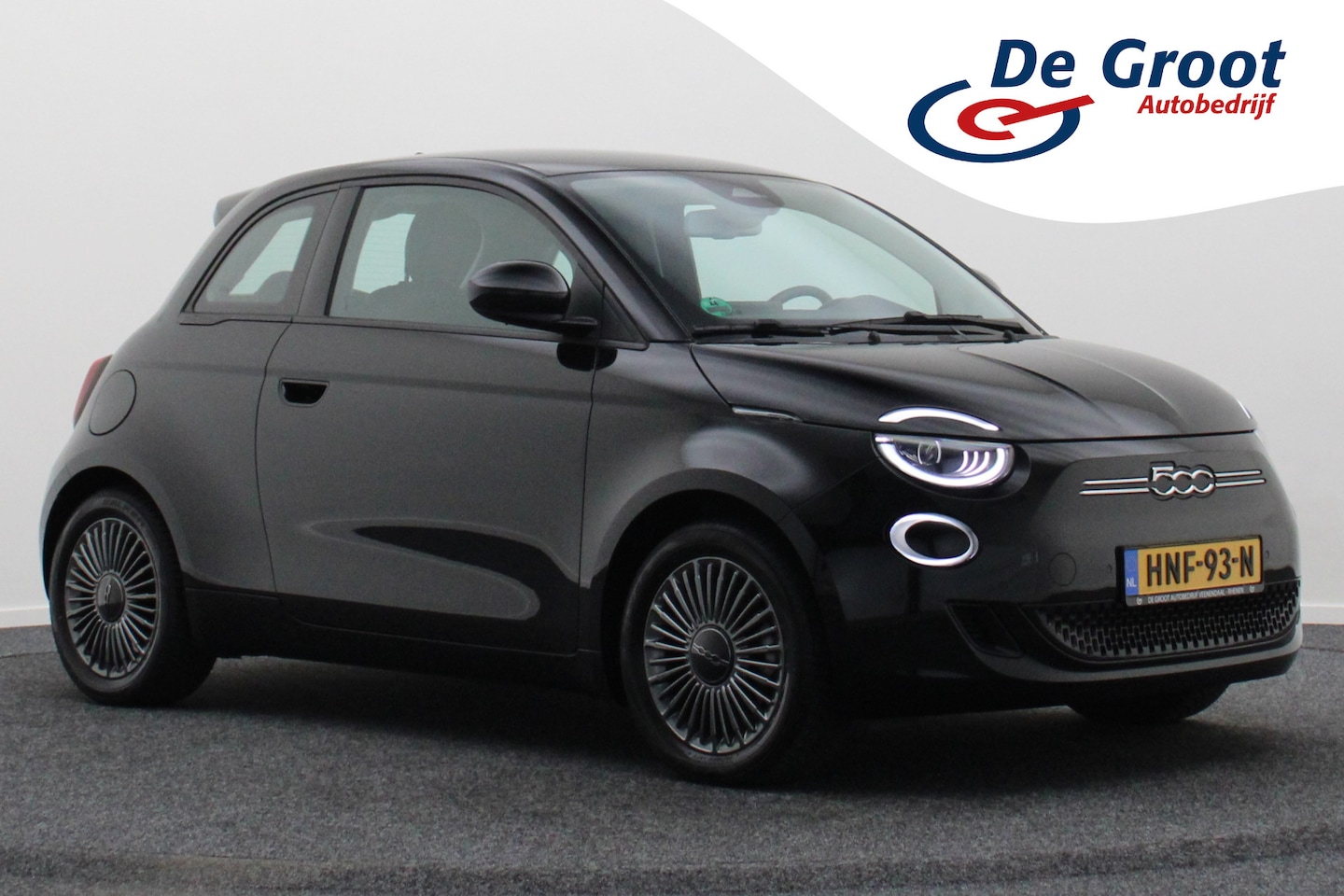 Fiat 500e - Icon 42 kWh Climate, Camera, Cruise, Apple Carplay, Verwarmde Stoelen, DAB, PDC, 16'' - AutoWereld.nl